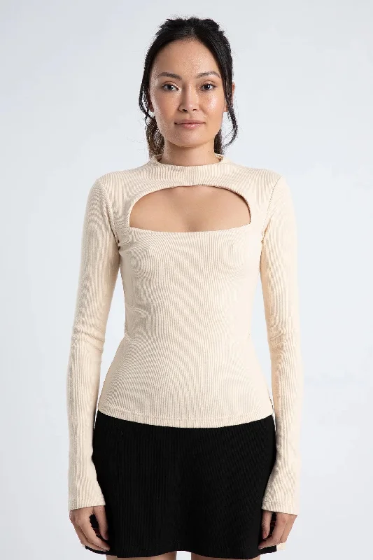 SUMMI SUMMI Womens Long Sleeve Cut Out Top Cream Dapper Women's 1920S