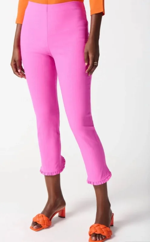 Crop Pants In Pink