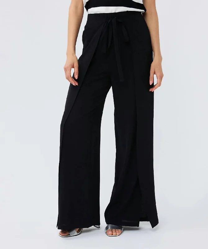 Overlap Crinkle Trousers In Black